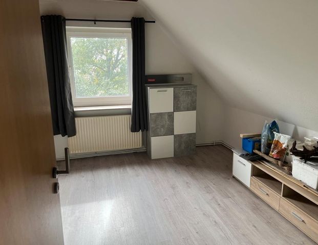 Dachgeschoss Wohnung - Photo 1