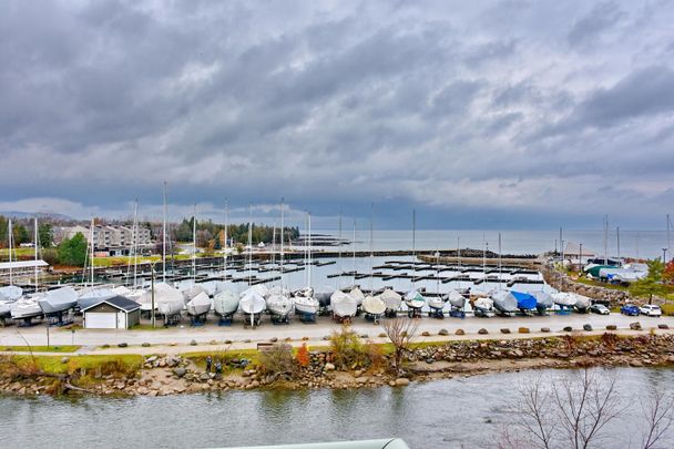 For Lease - 10 Bay Street Unit# PH 3, Blue Mountains, Ontario - Photo 1