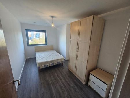 2 bedroom apartment to rent - Photo 2
