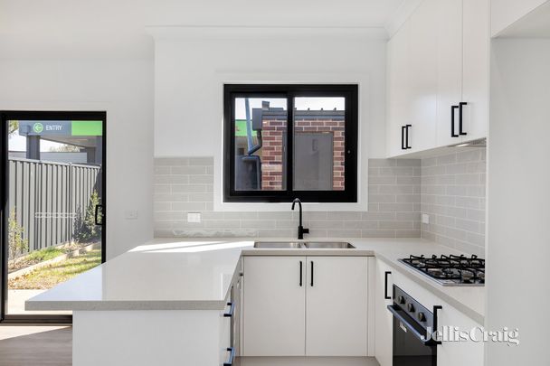 1/33 Beech Street, Whittlesea - Photo 1