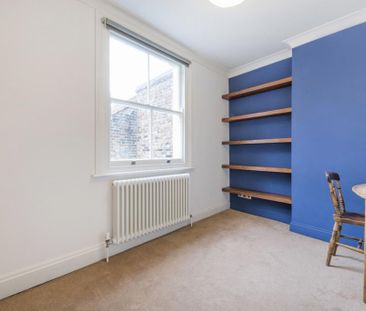 3 bedroom flat to rent - Photo 3