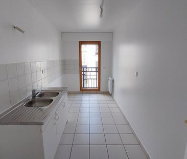 location Appartement T3 DE 74.5m² À PARIS - Photo 3