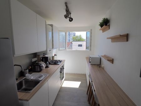 Location Appartement 1 pièce 61m² - Photo 5