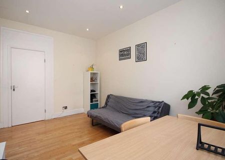 Seven Sisters Road, Islington, N7 - Photo 4