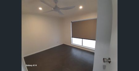 3 Bedroom Top Floor - Renovated - Photo 3