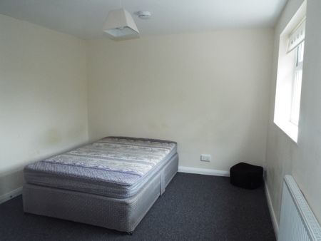 1 bedroom house share to rent - Photo 2