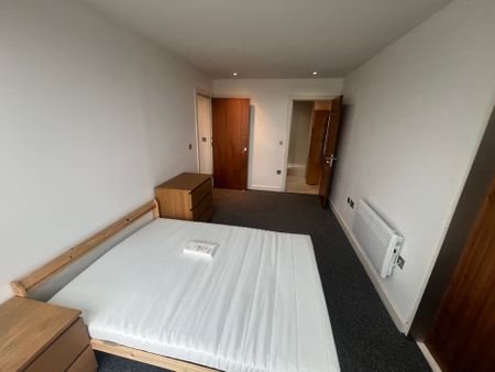 38-42 Newport Road - Photo 2
