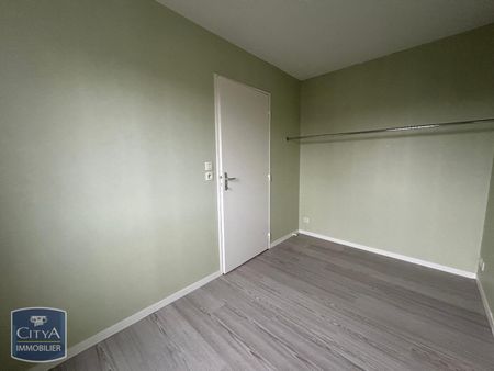Location Appartement 2 pièces 55m² CHATEAUROUX 36000 - Photo 3