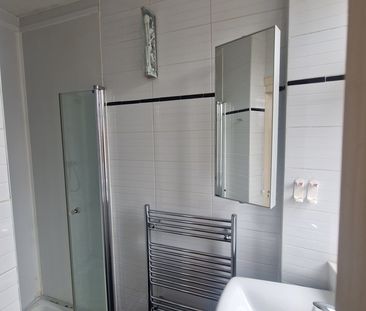1 Bed Flat, Glasgow, G31 - Photo 5