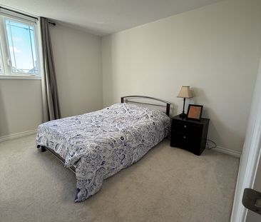 For Lease - 67 Megan Crescent, Barrie, Ontario - Photo 4