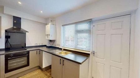 Atherton Road, Hindley, WN2 - Photo 2