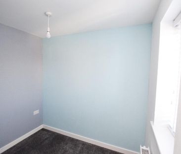 3 bedroom townhouse to rent - Photo 4