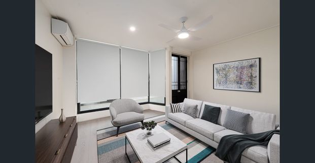 Get Ready: A Place To Call Home ! Outgoings Included in the price. - Photo 1