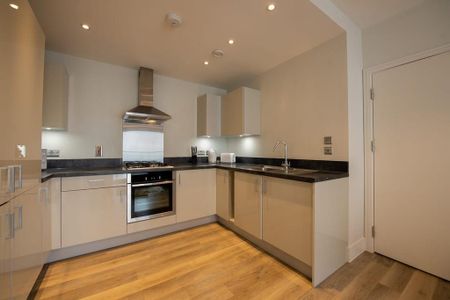 1 bedroom serviced apartment to rent - Photo 4