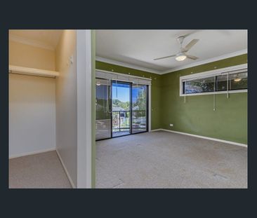 Perfectly positioned in one of Varsity Lakes' most convenient pockets - Photo 5