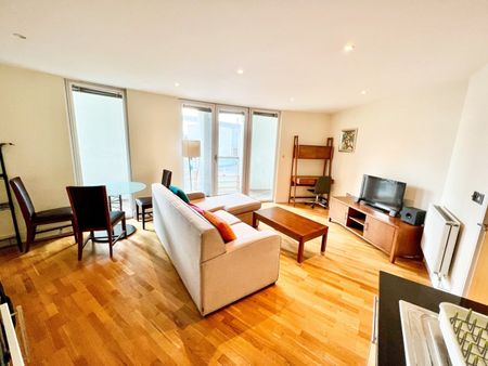 1 Bed Flat, Trinity Tower, E14 - Photo 2