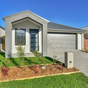 Brand New Home Close to Everything! - Photo 2