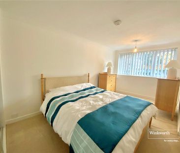 4 bedroom semi-detached house to rent - Photo 5