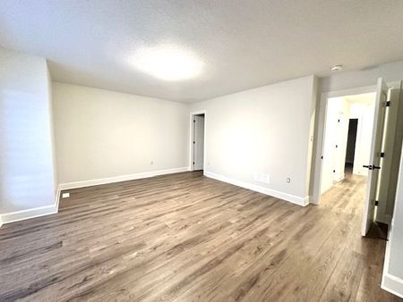 For Lease - 175 Doan Drive Unit# 233, Middlesex Centre, Ontario - Photo 2