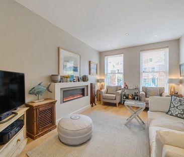 4 bedroom terraced house to rent - Photo 6