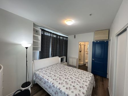 For Lease - 459 Kerr Street Unit# 201, Oakville, Ontario - Photo 5