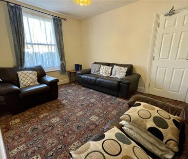 6 bedroom detached house to rent - Photo 1