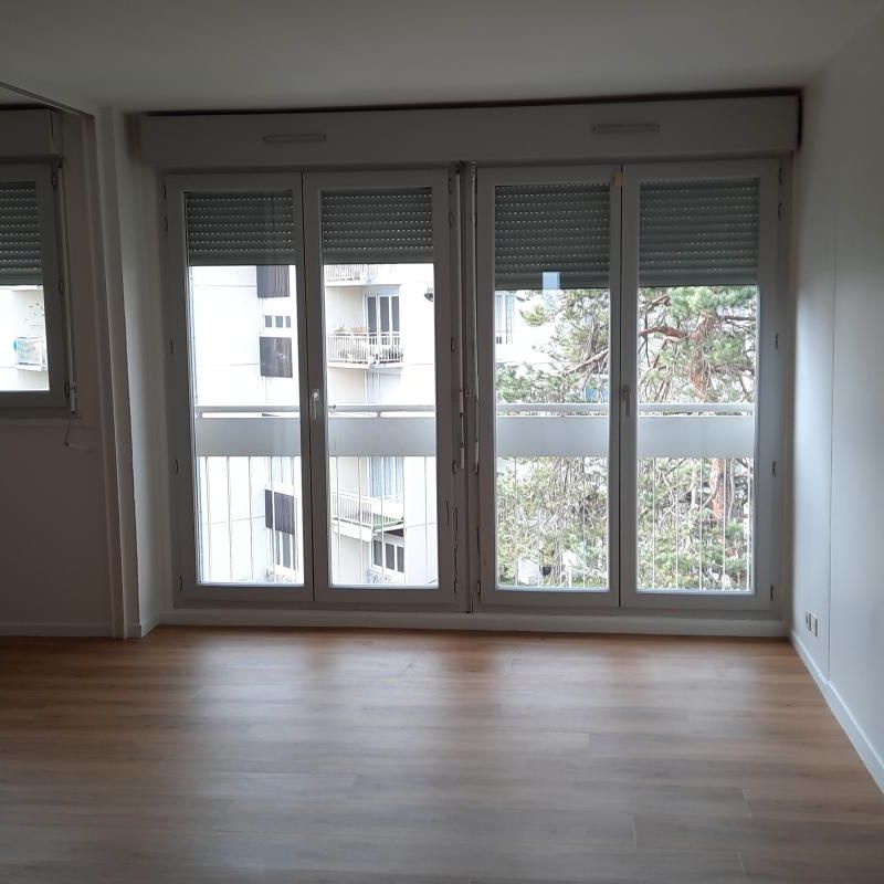 APPARTEMENT T5 TULLINS - Photo 1