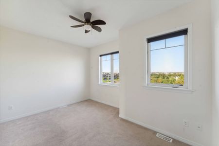 For Lease - 230 Shanly Private, Barrhaven, Ontario - Photo 5