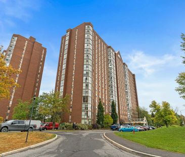 For Lease - 2760 Carousel Crescent Unit# 1111, Blossom Park - Airpo... - Photo 5