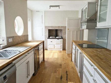 4 bedroom house to rent - Photo 4