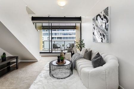 Live the Loft Lifestyle in the heart of Alexandria - Photo 5