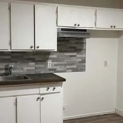 1 room apartment of 57m² in Sherbrooke - Photo 2