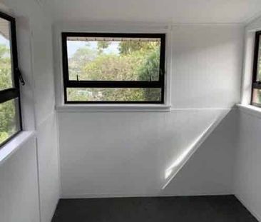 Ready to move in, fully fenced - Photo 5