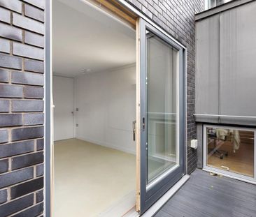 Studio to rent - Photo 6