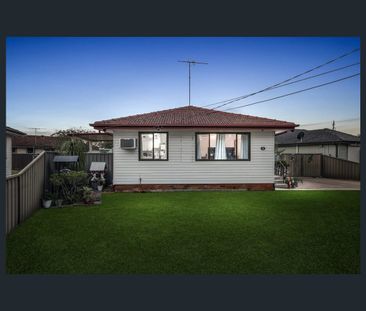 82 Aurora Drive, Tregear, NSW 2770 - Photo 5