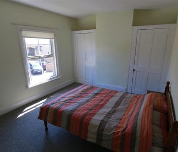 2 bedroom semi-detached house to rent - Photo 3