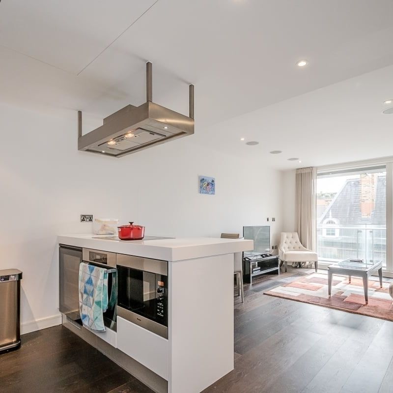 2 bedroom flat to rent - Photo 1