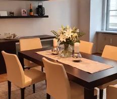 108m2 - 4 Zimmer - WG tauglich - nahe Rathaus zu vermieten - Photo 2