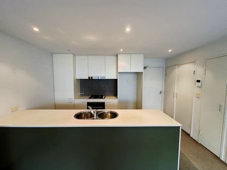 4 Hutchinson Walk, Sydney - Photo 4