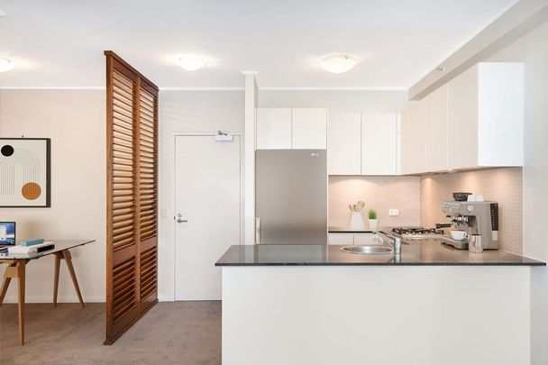 Stylish Urban Retreat with Study - Photo 1