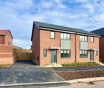 3 bedroom semi-detached house to rent - Photo 4