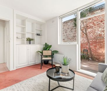 Courtyard! Courtyard! Courtyard! - Photo 2