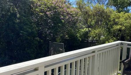 Sunny, Quiet, and Cozy House for Rent! - Photo 3