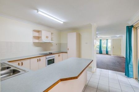Charming Family Home in Sunnybank Hills - Photo 3
