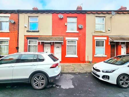 Sullivan Street, Longsight, Manchester, M12 - Photo 4