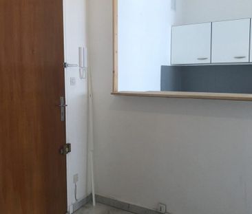 Appartement - 2 pièces - 50,46 m² - Saint-Étienne - Photo 5