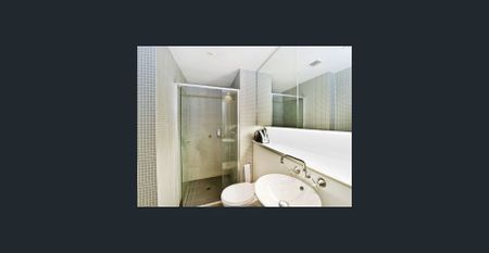 Spacious Two-Bedroom Waterfront Apartment - King Street Wharf Lifestyle - Photo 4