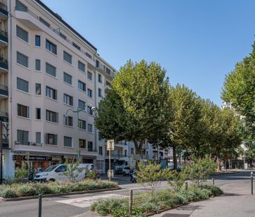 Location Appartement 4 pièces Meublé 87m² ANNECY 74000 - Photo 2