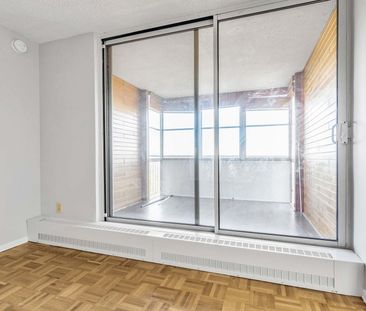 For Lease - 60 Pavane Linkway Road Unit# 1414, Toronto, Ontario - Photo 2