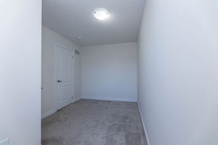 For Lease - 764 Linden Drive, Cambridge, Ontario - Photo 4